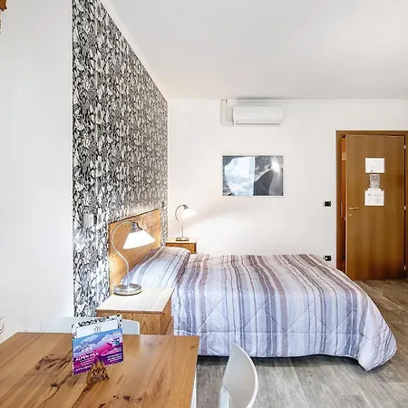 Alpen Pila Loft 6 *